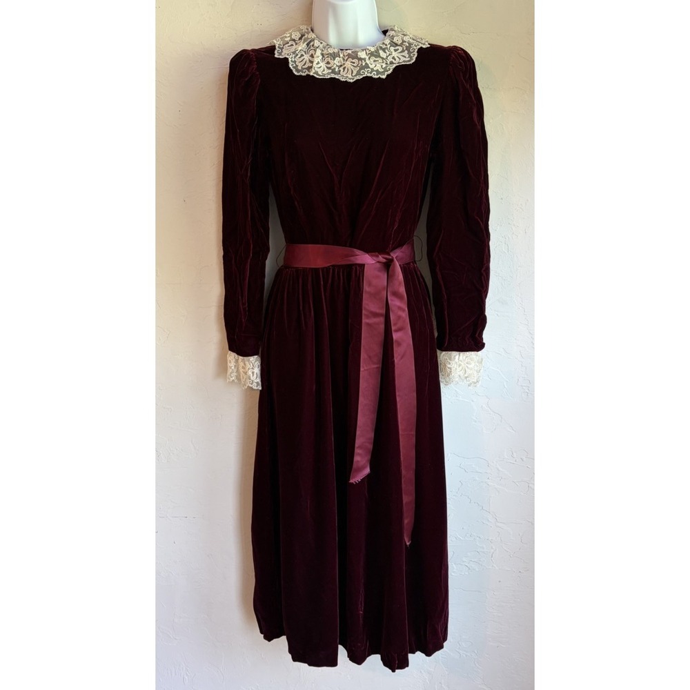 Vintage Brenda Hollon Burgundy Red Velvet Dress 6 Lace Collar Victorian Gothic